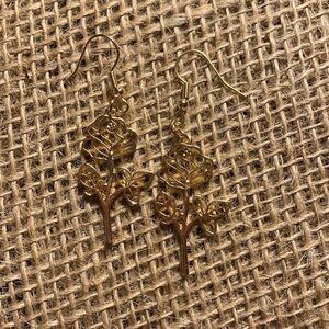 Nwt Handmade Rose Earrings